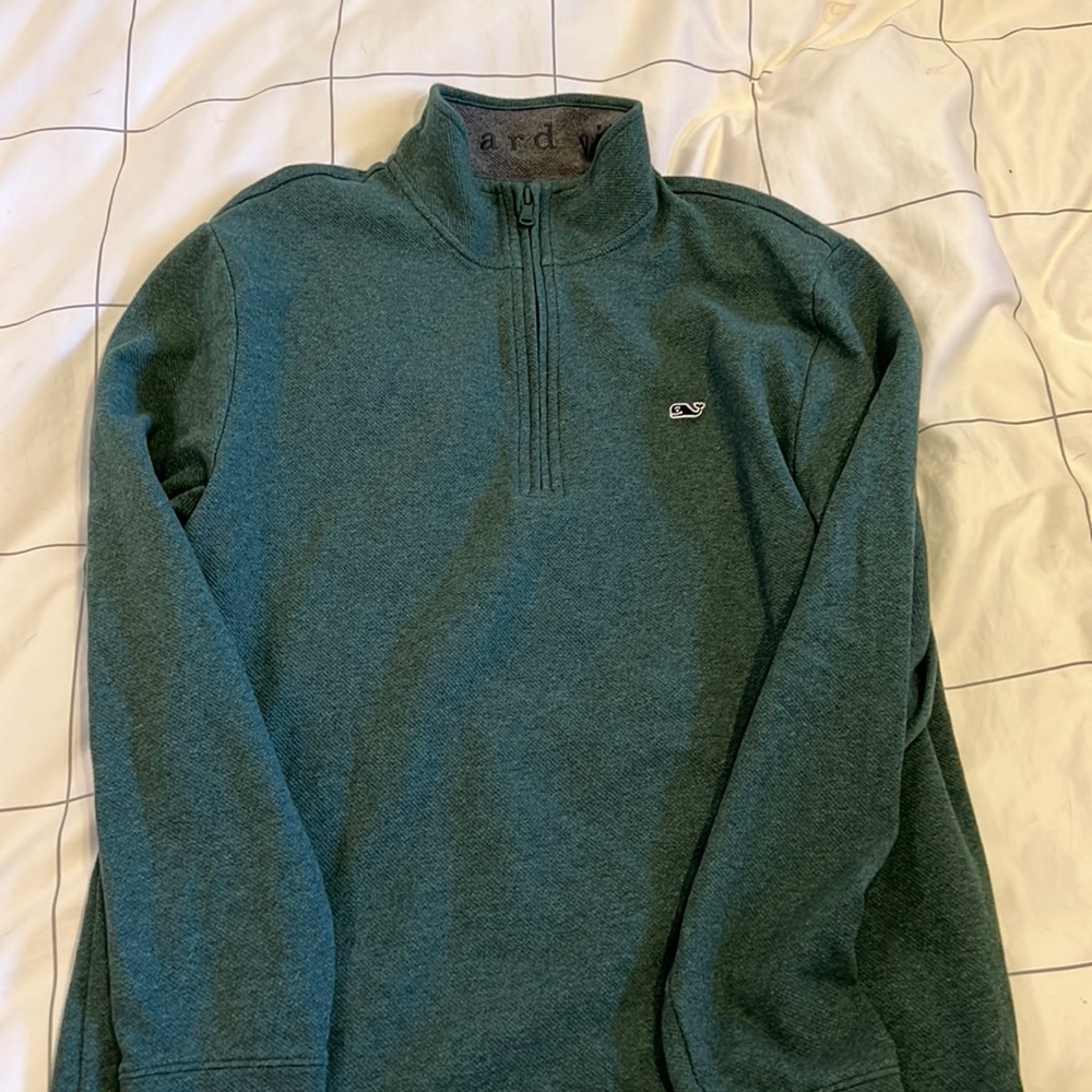 Vineyard vines performance pull over